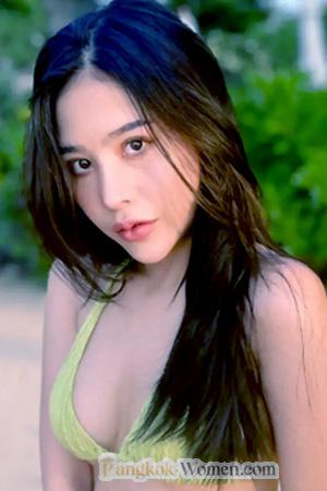 216470 - Petcharin (Diamond) Age: 31 - Thailand