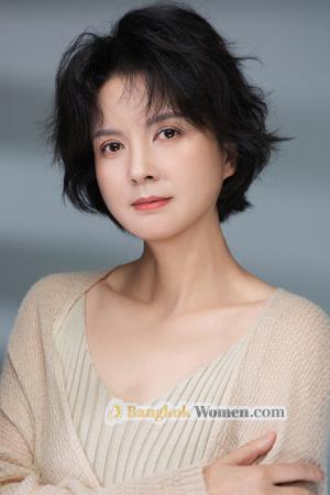 221490 - Elina Age: 45 - China