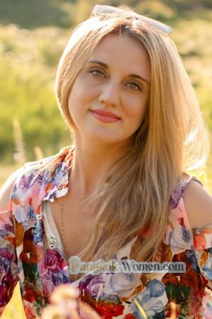 223976 - Oksana Age: 47 - Ukraine