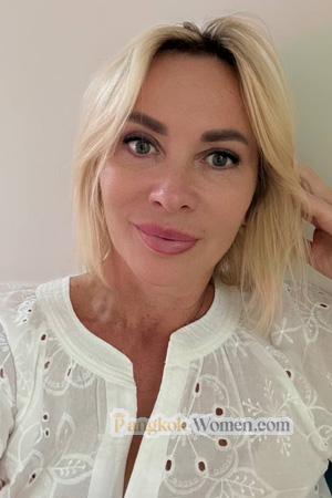 226075 - Julia Age: 53 - Ukraine