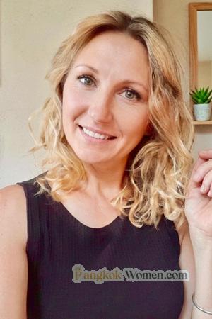 228569 - Oksana Age: 45 - Ukraine